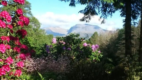 TOM BEAG - Ben Nevis view ROOMS